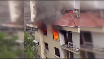 Kadıköy'de yangın alarmı: Metruk bina yandı