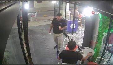 Dikkatsizliği başına bela oldu: Cam kapıya çarpıp savruldu