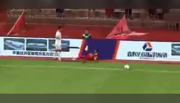 Futbolda korkunç anlar! Asamoah felç kalabilir...