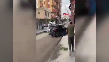 Trafikte tartışı kişinin üzerinden geçti! O anlar kamerada...