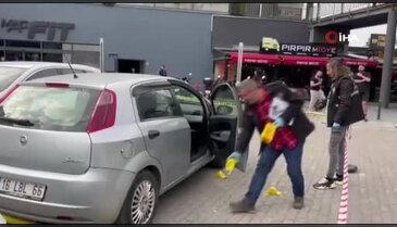 Bursa'daki ünlü AVM'de silah sesleri! Müdüre kurşun yağdırdı...