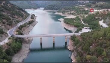 Dağ köylerinde eşekle odun çekme nostalji yaşattı