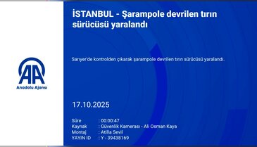 Tır şarampole devrildi: Sürücü yaralı