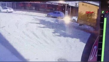 Bursa'da feci kaza, güvenlik kamerasına yansıdı!