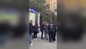 Bursa'da scooter kazası! Hastaneye kaldırıldı...