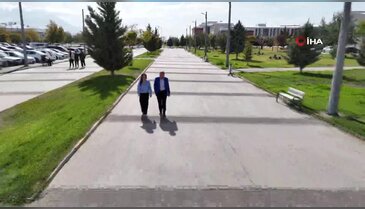Dede ve torun aynı üniversitede okuyor