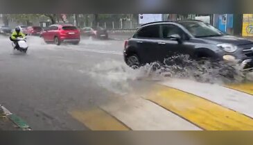 Bursa'nın o ilçesinde yollar göle döndü