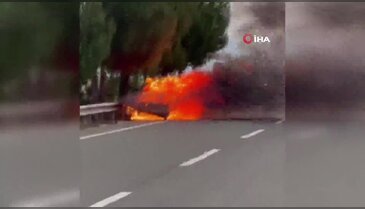 Seyir halindeki araç alevlere teslim oldu