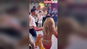 Düğündeki görüntü olay oldu! "Bu evlilikten hayır gelmez" yorumları yapılıyor