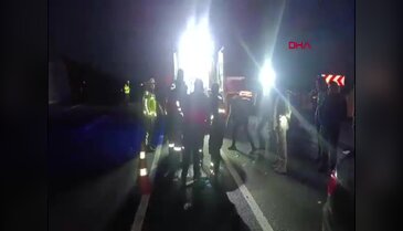 Yakıt tankeri otomobil ile çarpıştı! Ölü ve yaralılar var...
