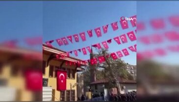 Bursa'da askeri okul öğrencilerinin yürüyüşü alkış aldı! O anlar kamerada...