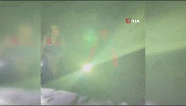 Karda mahsur kalan 2 kişi kurtarıldı