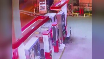 Bursa'da ehliyetsiz sürücü felakete sebep oldu! Kaza, yangın... O anlar kamerada