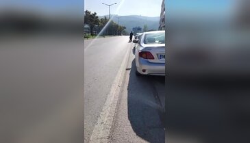 Bursa'da kaldırım işgali tehlikeye davetiye çıkarıyor!