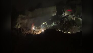 Taş ocağı şantiyesinde göçük! İşçiler enkaz altında...