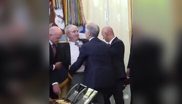 Beyaz Saray'da panik anları! İlk müdahale Mehmet Öz'den...