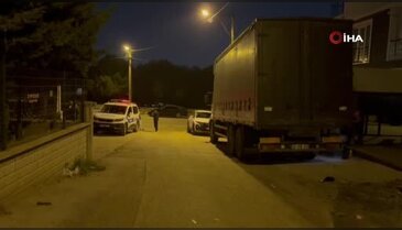 Bursa'da park yeri kavgası! Komşusunu ağır yaraladı...