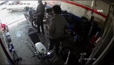 Yangına yanıcı madde ile müdahale ettiler! Canlarından oluyorlardı...