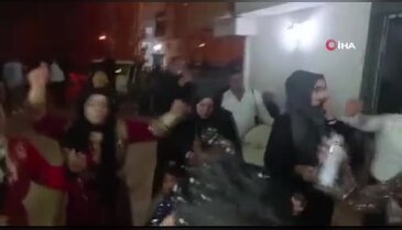 Düğünde dans ederken can verdi!