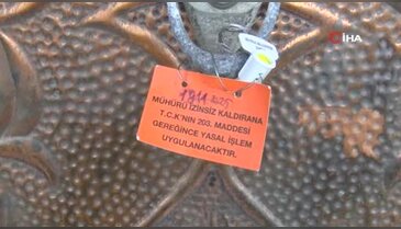 Hem zemin hem duvarlar çatladı! İki bina için tahliye kararı...
