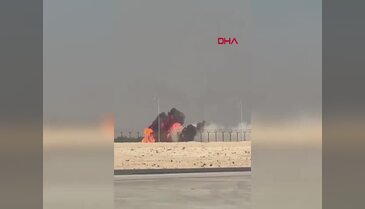 Gösteri için havalanan uçak böyle yere çakıldı! Feci anlar kamerada...