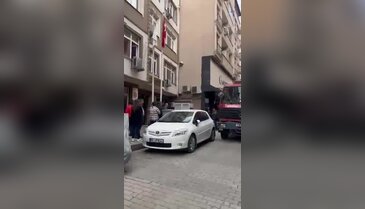 Bursa'da çöp yığınları alev aldı!