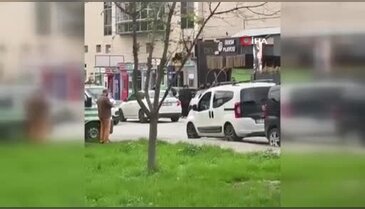 Bursa'da mekan baskını kanlı bitti! Çok sayıda yaralı var...