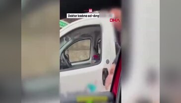 Bakan Yerlikaya: Trafikte tartıştığı kadın sürücünün aracına saldıran şüpheli yakalandı