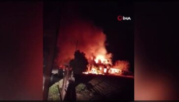 Tüplerin saklandığı ev alev aldı: Patlama anları kamerada