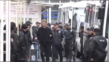 Ünlü futbolcular sağlık kontrolünde! Bahis, şike...