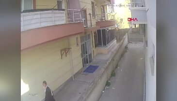 2 kadın evlere dadandı! Bahaneleri şaşkınlık yarattı...