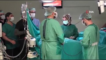 75 yaşındaki hastaya robot destekli mucize ameliyat!