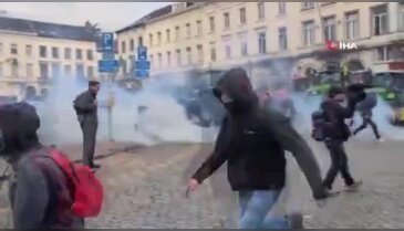 Avrupa'nın göbeğinde sokaklar yangın yeri! Çiftçi isyanı büyüyor...