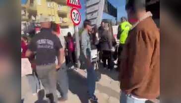 Bursa plakalı minibüs kaza yaptı! Çok sayıda yaralı var