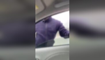 Bursa Osmangazi Belediyesi Meclis Üyemiz Özlem Bodur'a trafikte saldırı!