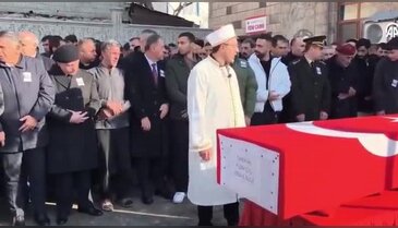 Şehit cenazesinde kahreden görüntü!