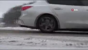 Kar Bursa'ya hızlı giriş yaptı! Bazı yollar kapandı, sürücüler zor anlar yaşadı...