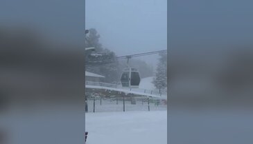 Uludağ'da kış masalı başladı! Kar kalınlığı artıyor...