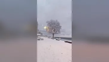 Bir taraf deniz, bir taraf kar...Bursa'nın o ilçesinde kartpostallık kar manzaraları!