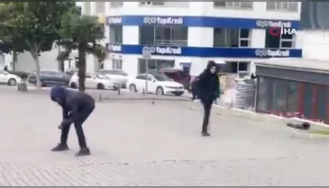 Bursa'da yolda yürümekte güçlük çektiler!