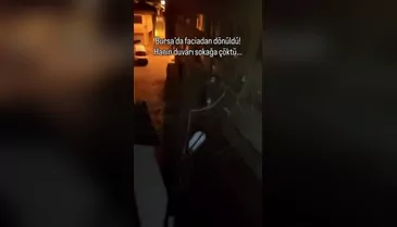 Bursa'nın tarihi mahallesinde büyük panik! Hanın duvarı sokağa çöktü