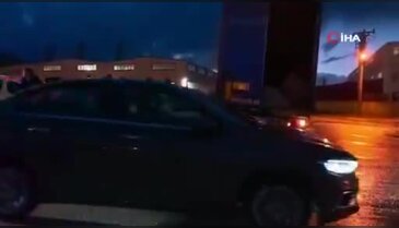 Bursa'da otomobil ve tır çarpıştı! 1 yaralı var...