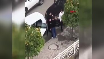 Boşanma aşamasında olduğunu eşini trafikte darp etti!