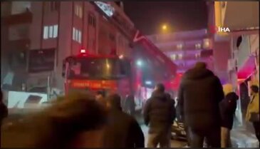 Bursa'da korkutan otel yangını! Mahsur kalanları kurtarma çalışması sürüyor...