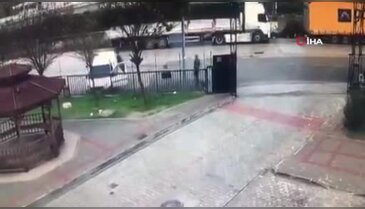 'Kız kaçırma' tartışmasında kan aktı! Baba ağır yaralı, oğul hayatını kaybetti...