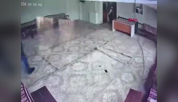Husumetlisini Kur'an kursunda tüfekle katletti!
