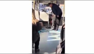 Sosyal medyayı ikiye bölen namaz videosu!