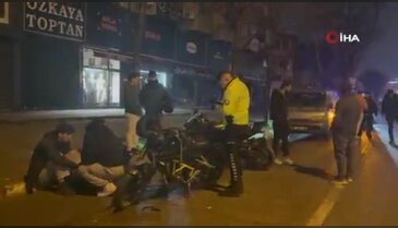 Bursa'da otomobil ile motosiklet çarpıştı: Yaralılar var...