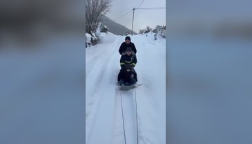 Bursalı muhtar mahalleliyi çocukluğuna götürdü!