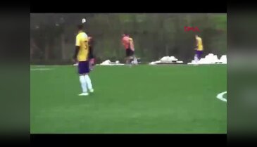 Maçta korku dolu anlar! Ekipler kurtulması için seferber oldu